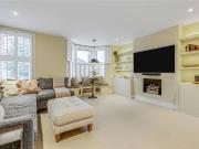 3 bedroom flat for sale