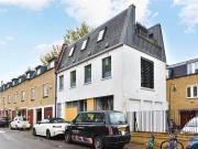 3 bedroom flat for sale