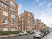 3 bedroom flat for sale