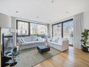 3 bedroom flat for sale