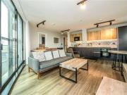 3 bedroom flat for sale