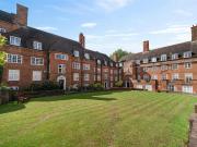 3 bedroom flat for sale