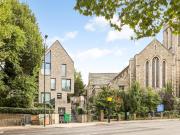 3 bedroom flat for sale