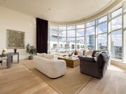 3 bedroom flat for sale