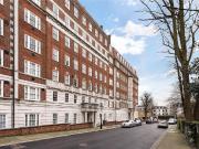 3 bedroom flat for sale