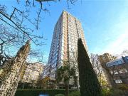 3 bedroom flat for sale