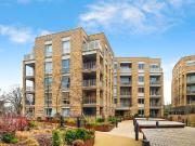 3 bedroom flat for sale