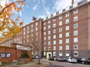 3 bedroom flat for sale