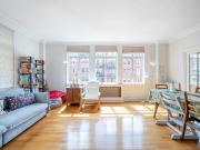 3 bedroom flat for sale