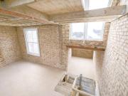 3 bedroom flat for sale