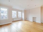 3 bedroom flat for sale