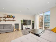 3 bedroom flat for sale