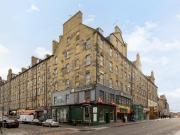 3 bedroom flat for sale