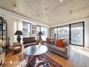 3 bedroom flat for sale