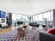 3 bedroom flat for sale