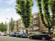 3 bedroom flat for sale