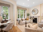 3 bedroom flat for sale