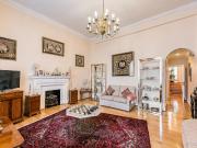 3 bedroom flat for sale