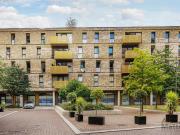 3 bedroom flat for sale