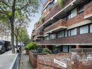 3 bedroom flat for sale