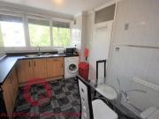 3 bedroom flat for sale