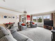 3 bedroom flat for sale in Beechlands Avenue, Netherlee, G44