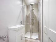 3 bedroom flat for sale in College Terrace, BN2