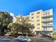 3 bedroom flat for sale in Devonshire Place, Eastbourne,...