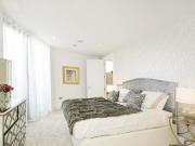 3 Bedroom Flat For Sale In East Finchley, London