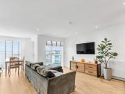 3 Bedroom Flat For Sale In Greenwich, London