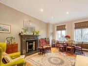 3 Bedroom Flat For Sale In Hampstead
