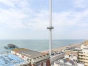 3 bedroom flat for sale in Kings Road, Brighton, East...