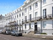 3 bedroom flat for sale in Lewes Crescent, Brighton,...