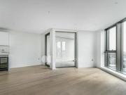 3 Bedroom Flat For Sale In London