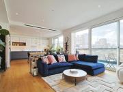 3 Bedroom Flat For Sale In London