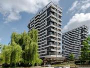 3 Bedroom Flat For Sale In London
