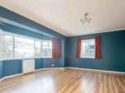 3 Bedroom Flat For Sale In London