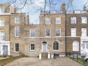3 Bedroom Flat For Sale In London