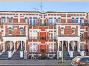 3 bedroom flat for sale in Norroy Road, Putney
