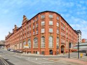 3 bedroom flat for sale in Pandongate House, Newcastle...