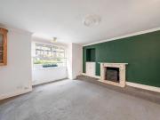 3 bedroom flat for sale in Trinity Crescent, Balham,...