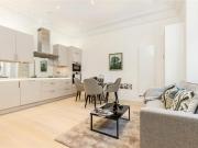 3 bedroom flat for sale in Warwick Square, LONDON, SW1V