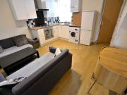 3 Bedroom Flat House to Rent