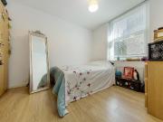 3 Bedroom Flat House to Rent