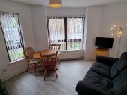 3 Bedroom Flat House to Rent