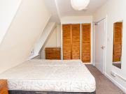 3 Bedroom Flat House to Rent