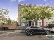 3 Bedroom Flat House to Rent