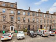 3 Bedroom Flat House to Rent