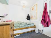 3 Bedroom Flat House to Rent