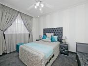 3 Bedroom Flat in Parktown